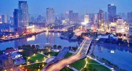 浙江经济四强城，豪车密度冠全国，义乌摄影见证繁荣